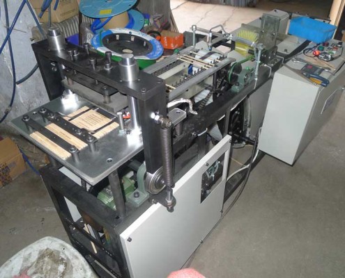 Wood-Coffee-Stirrer-Stick-Logo-Branding-Machine